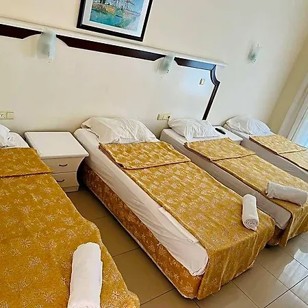 Szálloda Infinity 3*