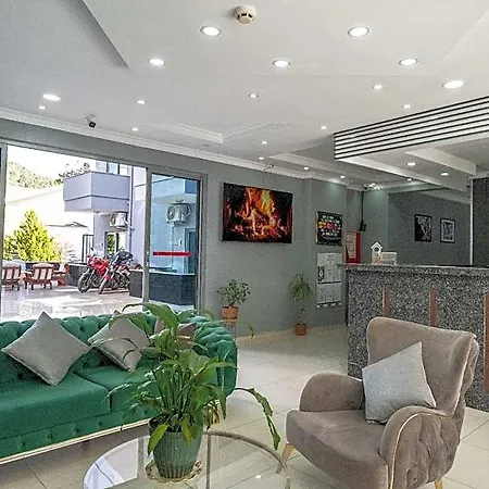 Hotel Infinity 3*